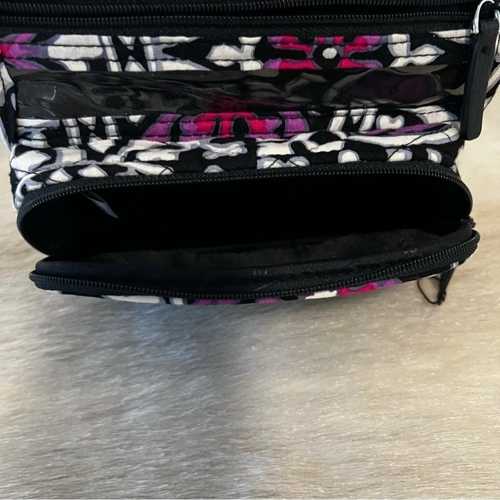 VERA BRADLEY Scroll Medallion Jewlery Case Cosmetic Bag Purple Pink Black Travel
